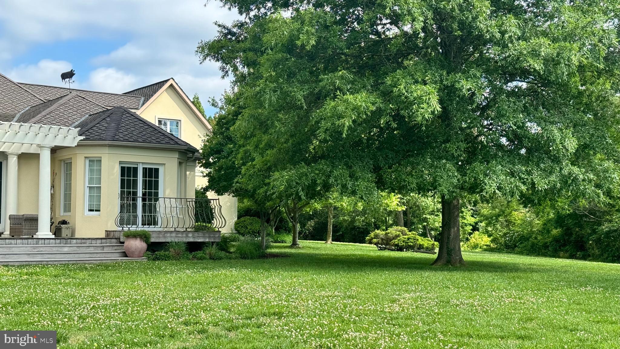 EASTON - Residential