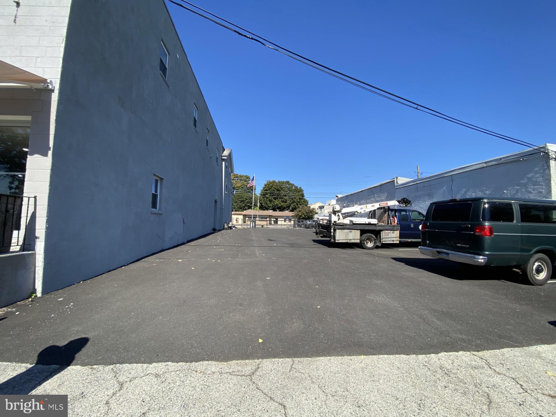 38-42 E BALTIMORE AVENUE