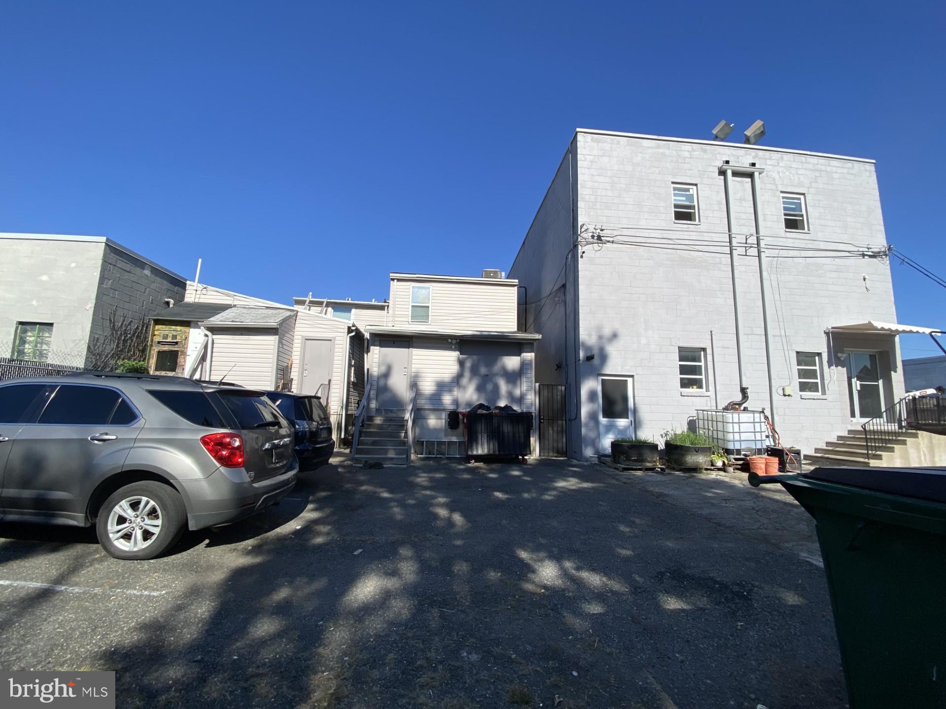 38-42 E BALTIMORE AVENUE