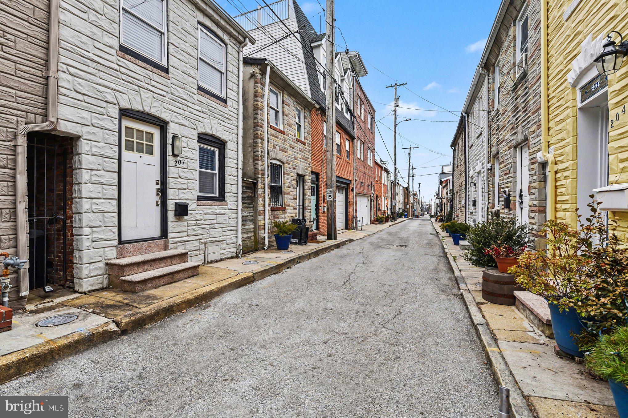 FELLS POINT HISTORIC DISTRICT - Residential