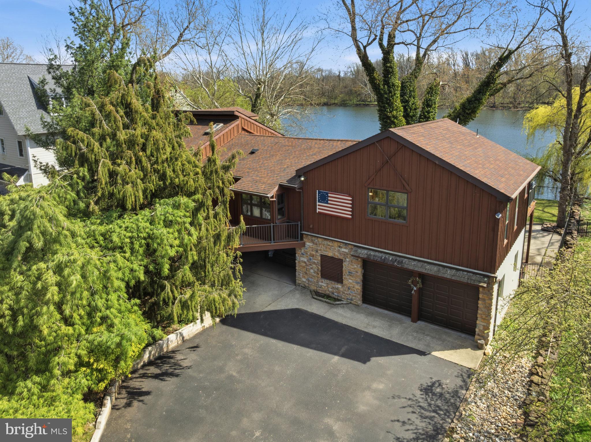 PORT INDIAN - Residential