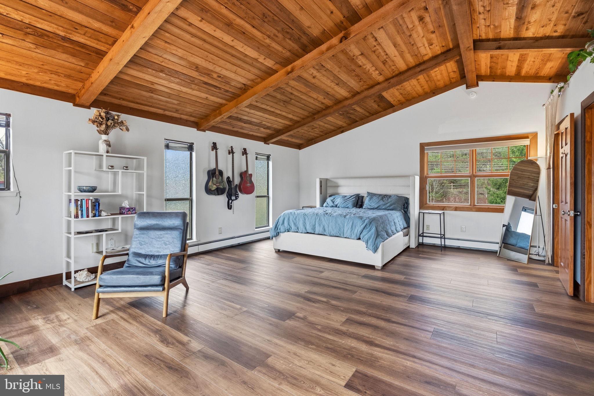 PORT INDIAN - Residential