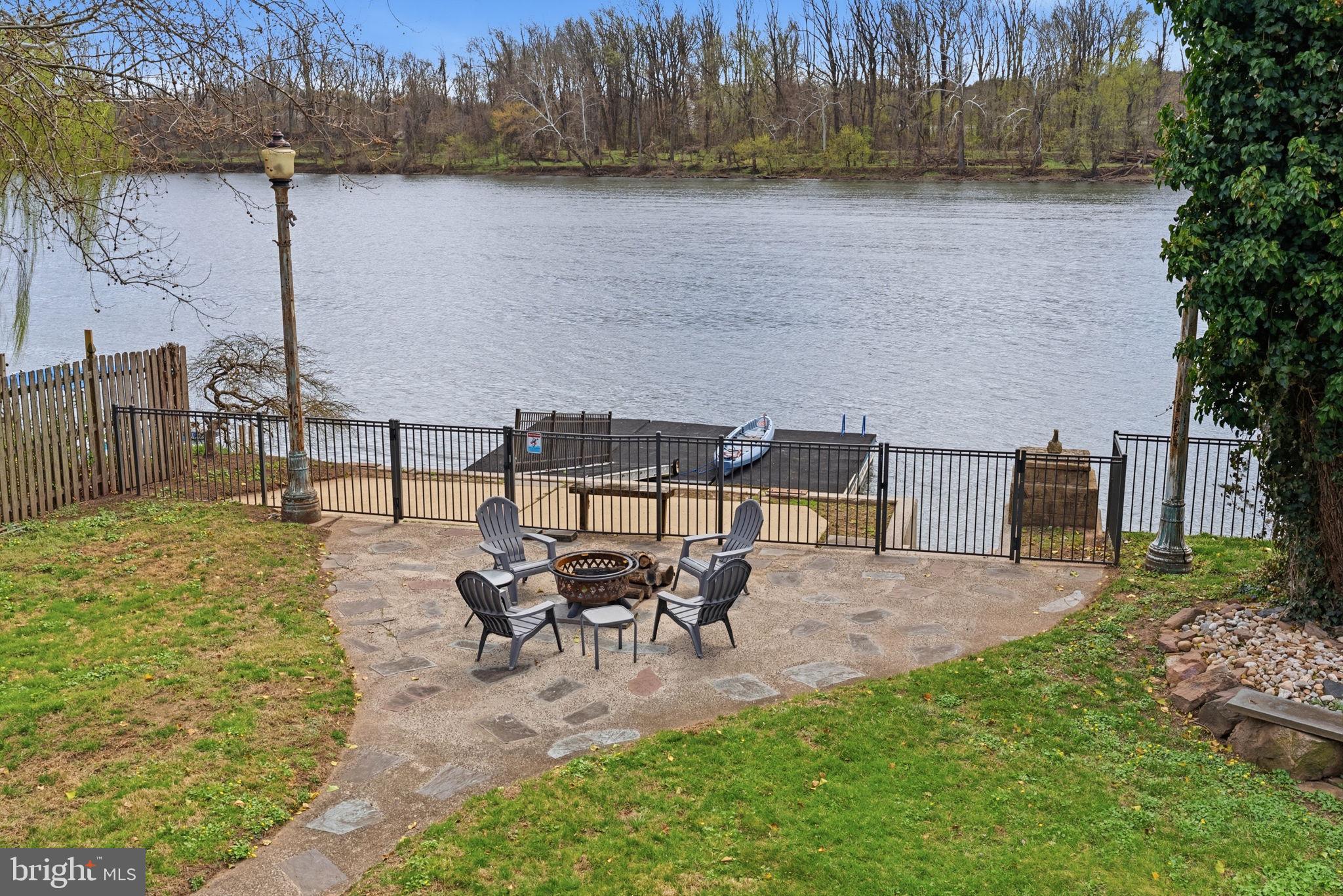 PORT INDIAN - Residential