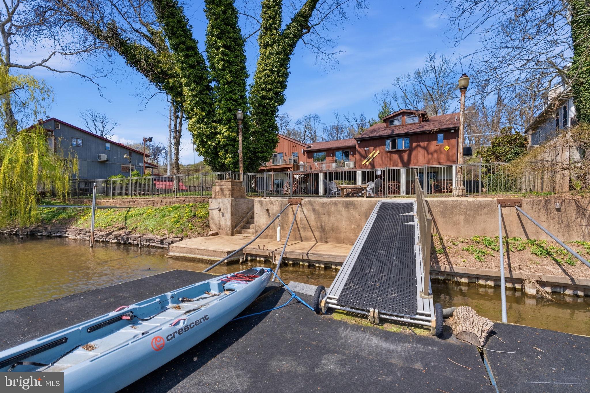 PORT INDIAN - Residential