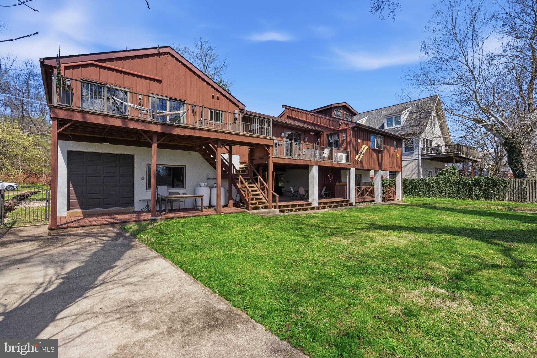 PORT INDIAN - Residential