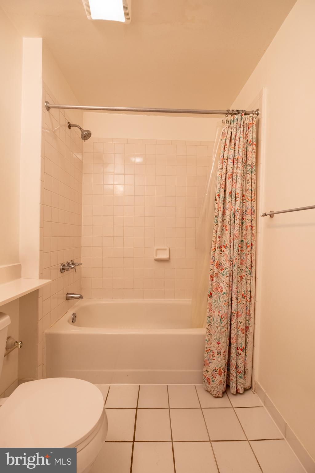 GRADUATE HOSPITAL - Residential