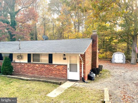 Property photo of 405 Clubhouse Drive, Lusby, MD 20657