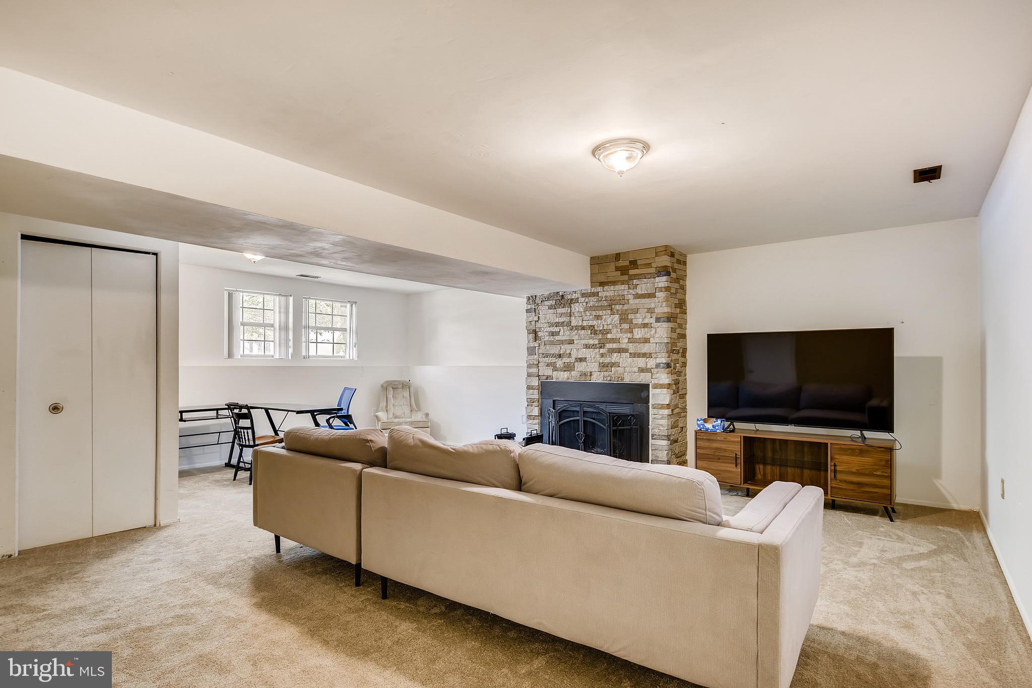 OLDE MILL ESTATES - Residential