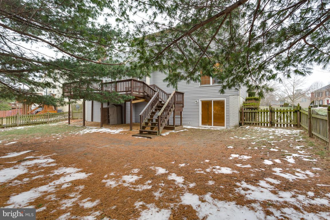 HAMPTON OAKS - Residential