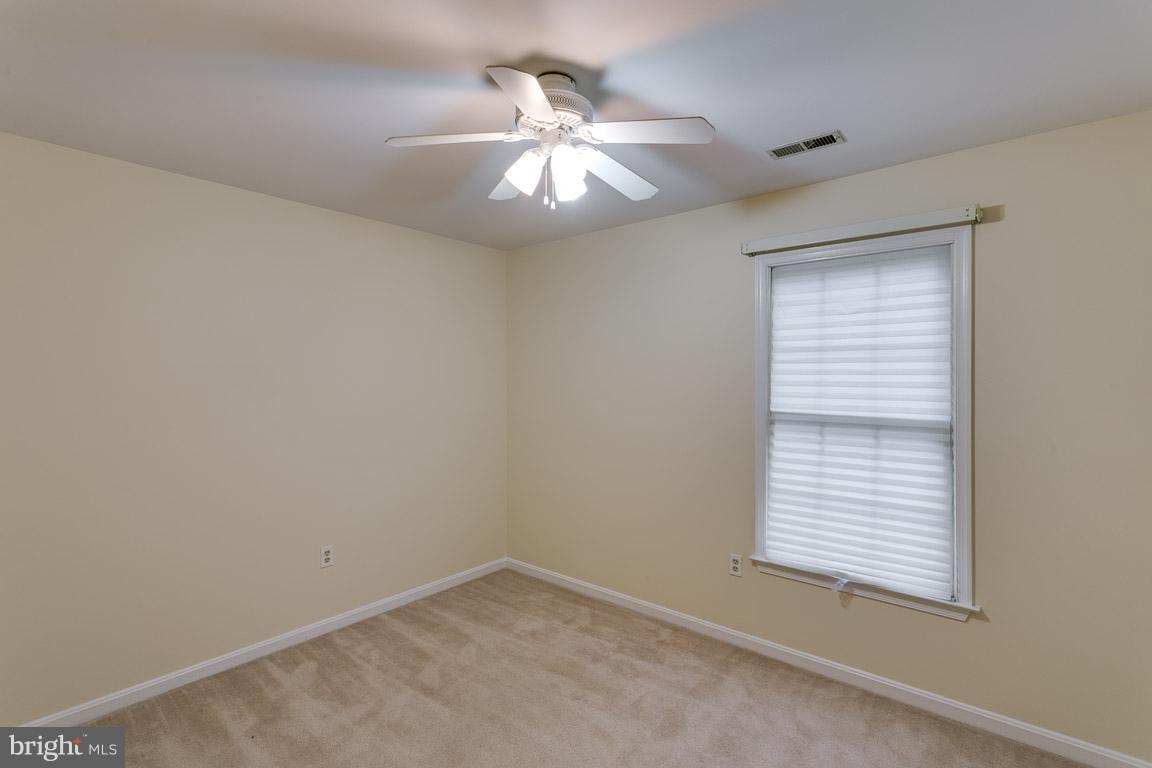 HAMPTON OAKS - Residential