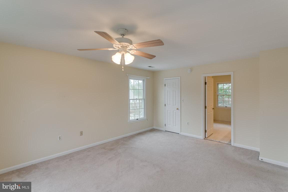 HAMPTON OAKS - Residential