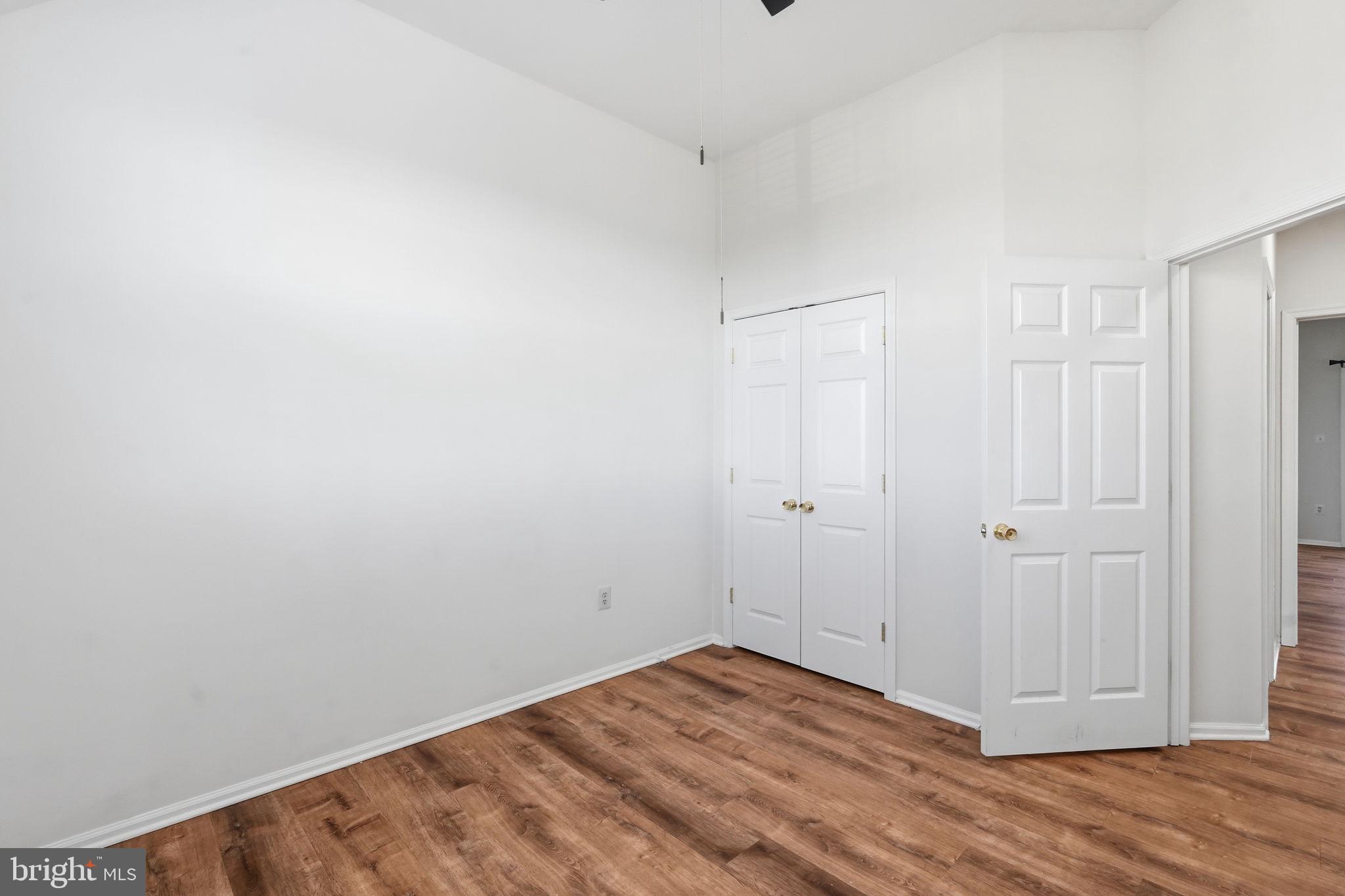 THE TOWNES CONDOMINIUM - Residential