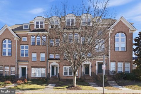 9534 WALKER WAY MANASSAS PARK VA 20111