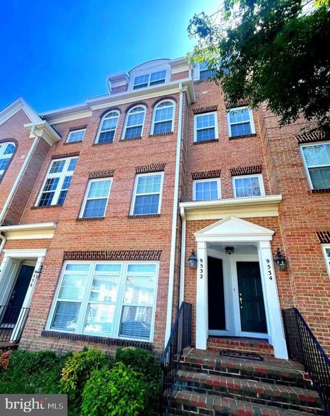 9534 WALKER WAY MANASSAS PARK VA 20111