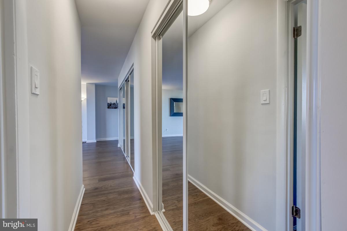 YORKTOWN CONDOMINIUM - Residential