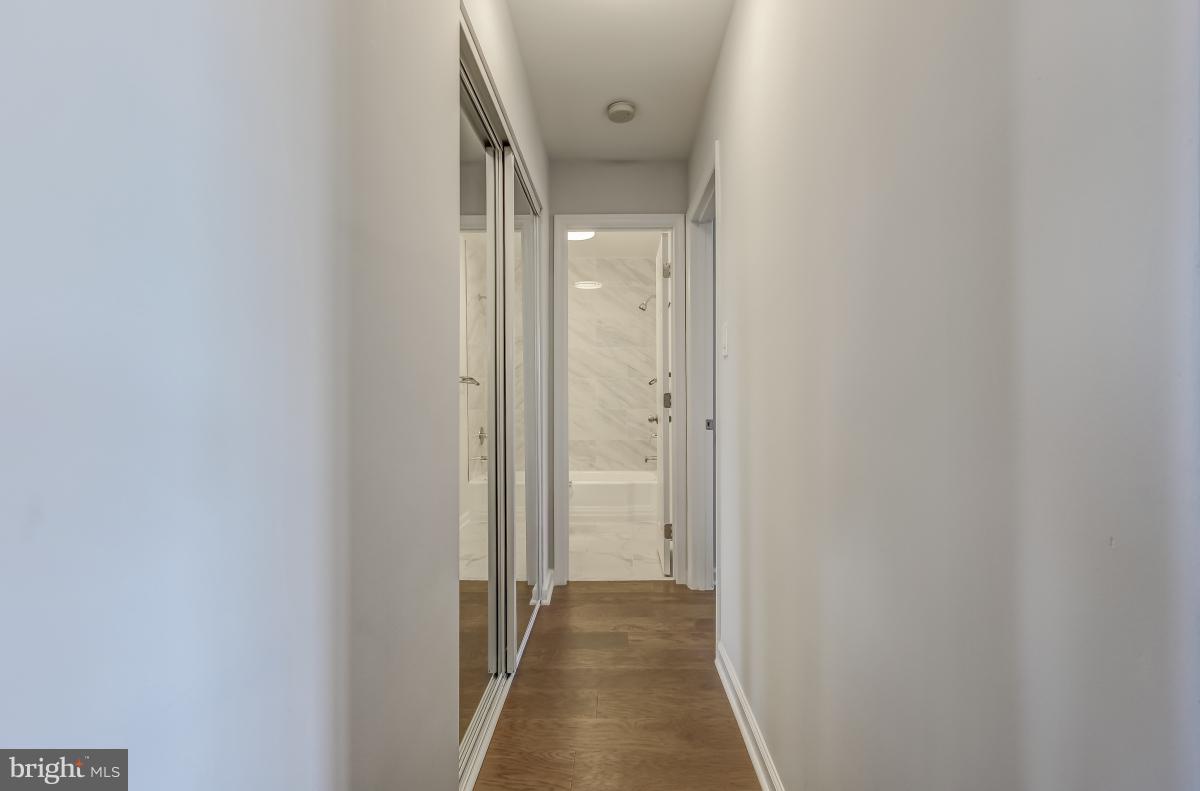 YORKTOWN CONDOMINIUM - Residential