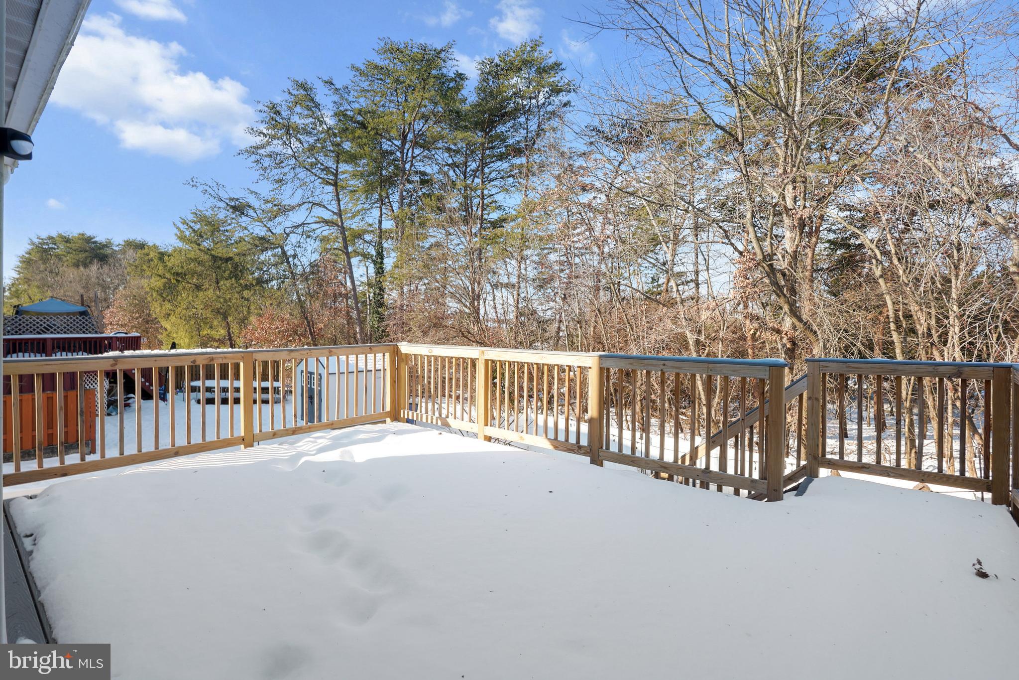 WINSTEN ESTATES - Residential