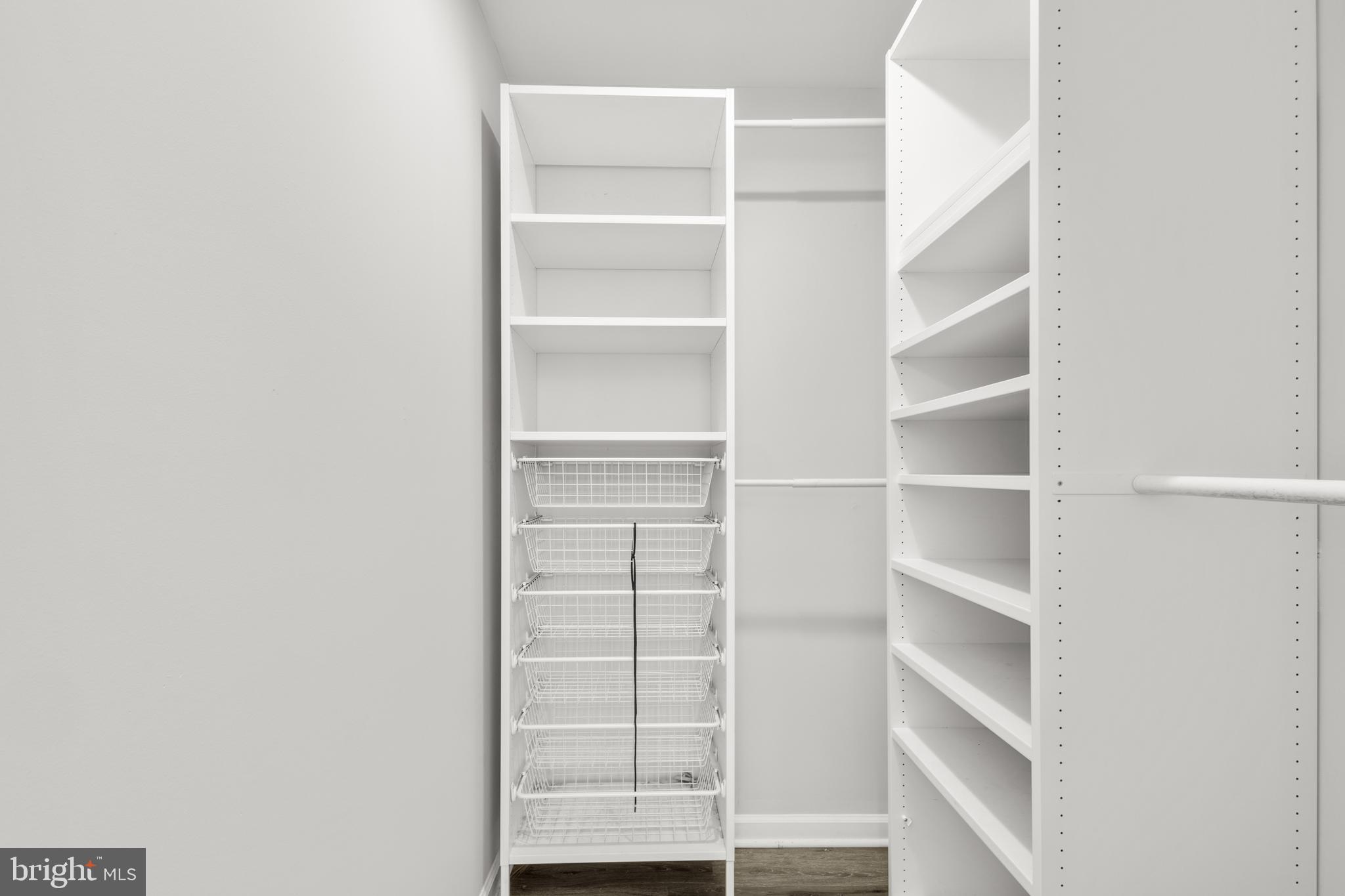 WINSTEN ESTATES - Residential