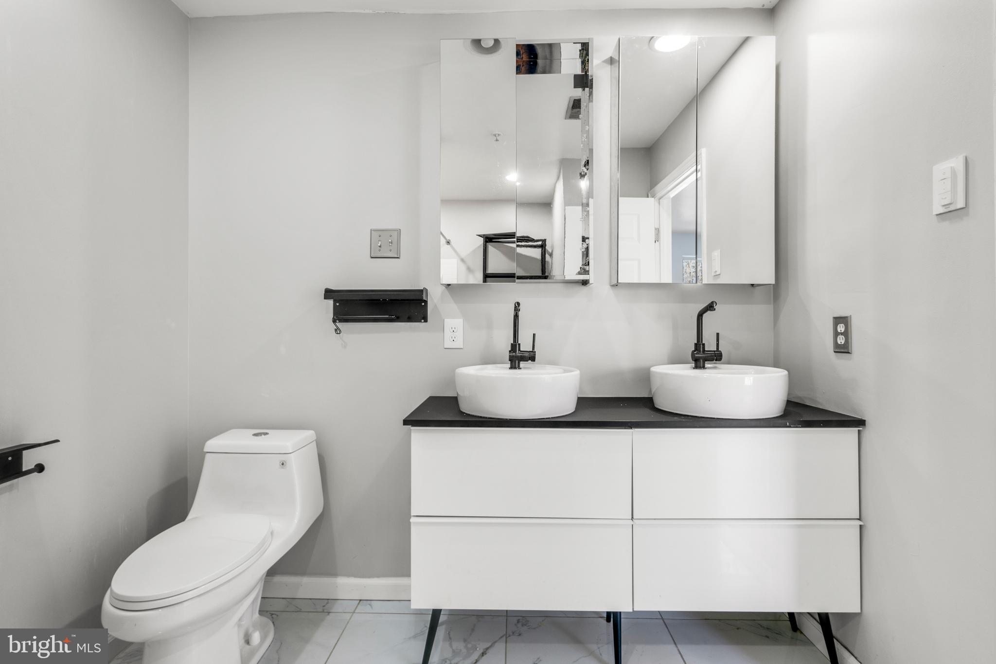 WINSTEN ESTATES - Residential