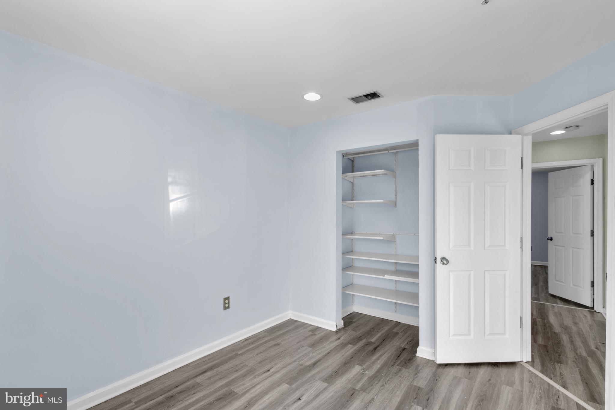 WINSTEN ESTATES - Residential