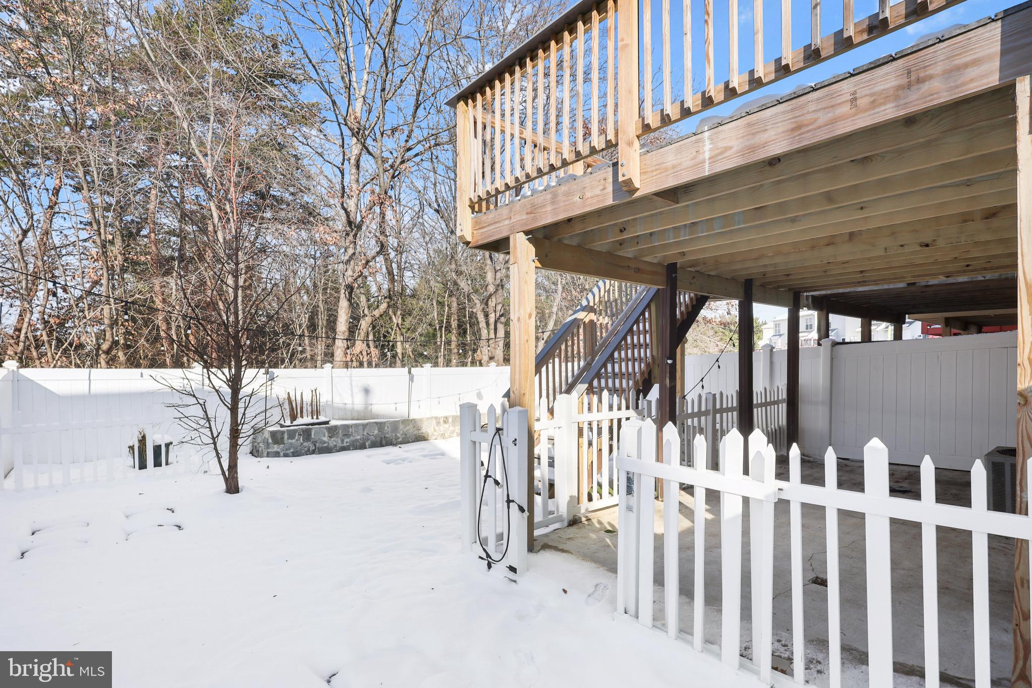 WINSTEN ESTATES - Residential