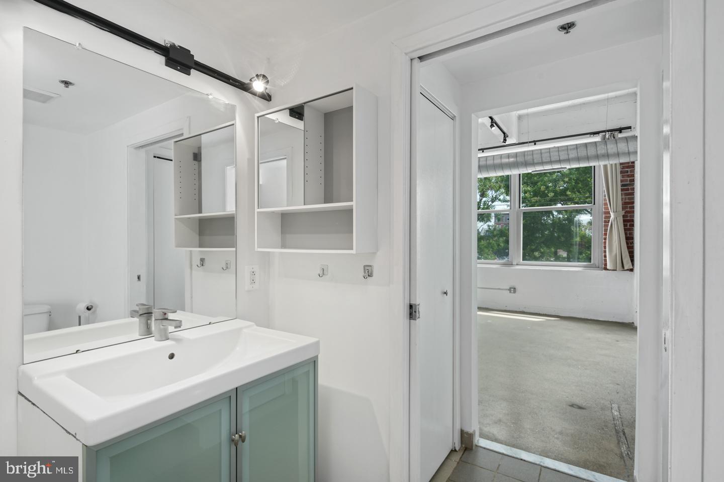 NORTHERN LIBERTIES - Residential Lease