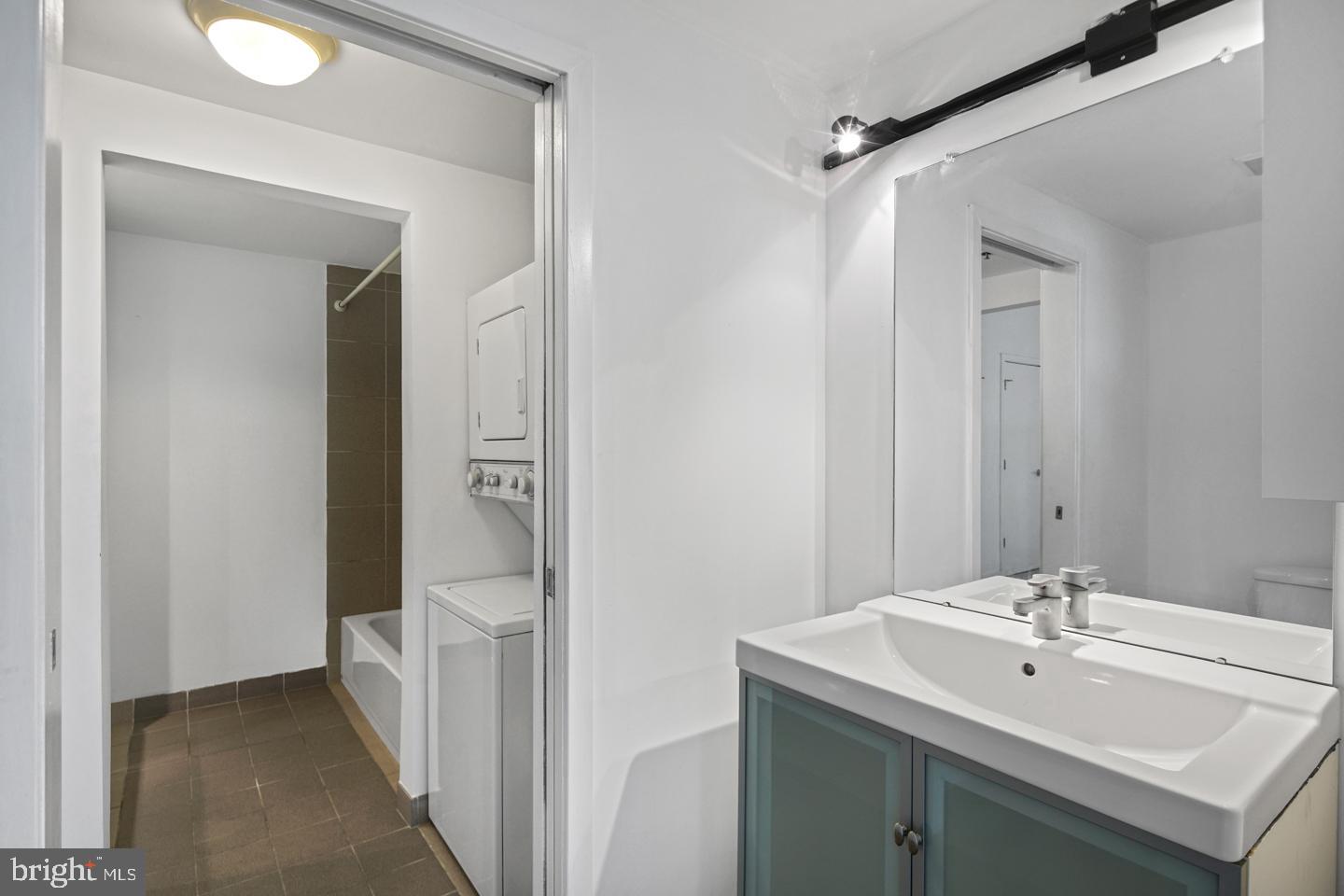 NORTHERN LIBERTIES - Residential Lease