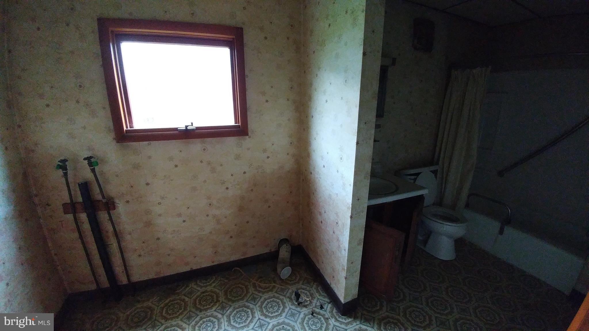 NORTH END - Residential