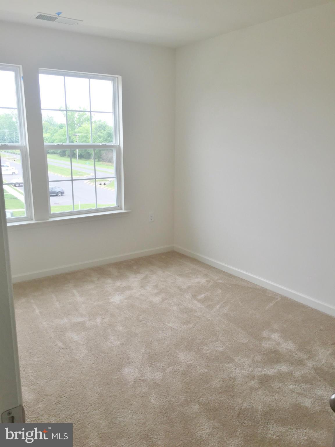 BOYDS CROSSING - Residential