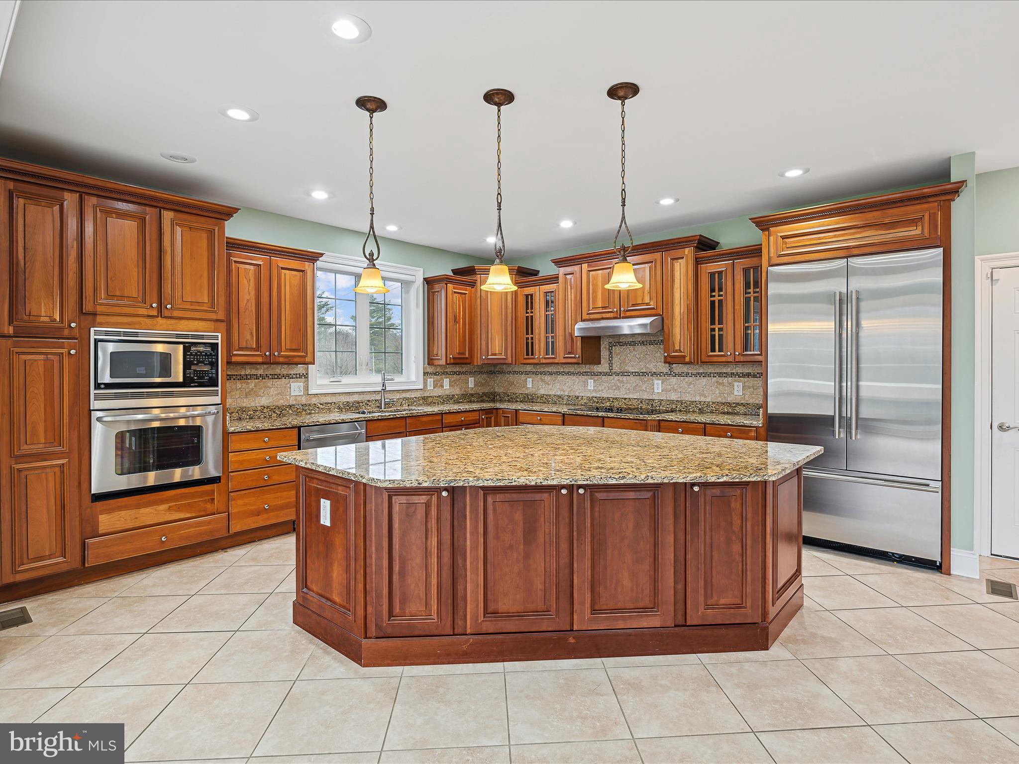 HEATHERFIELD - Residential