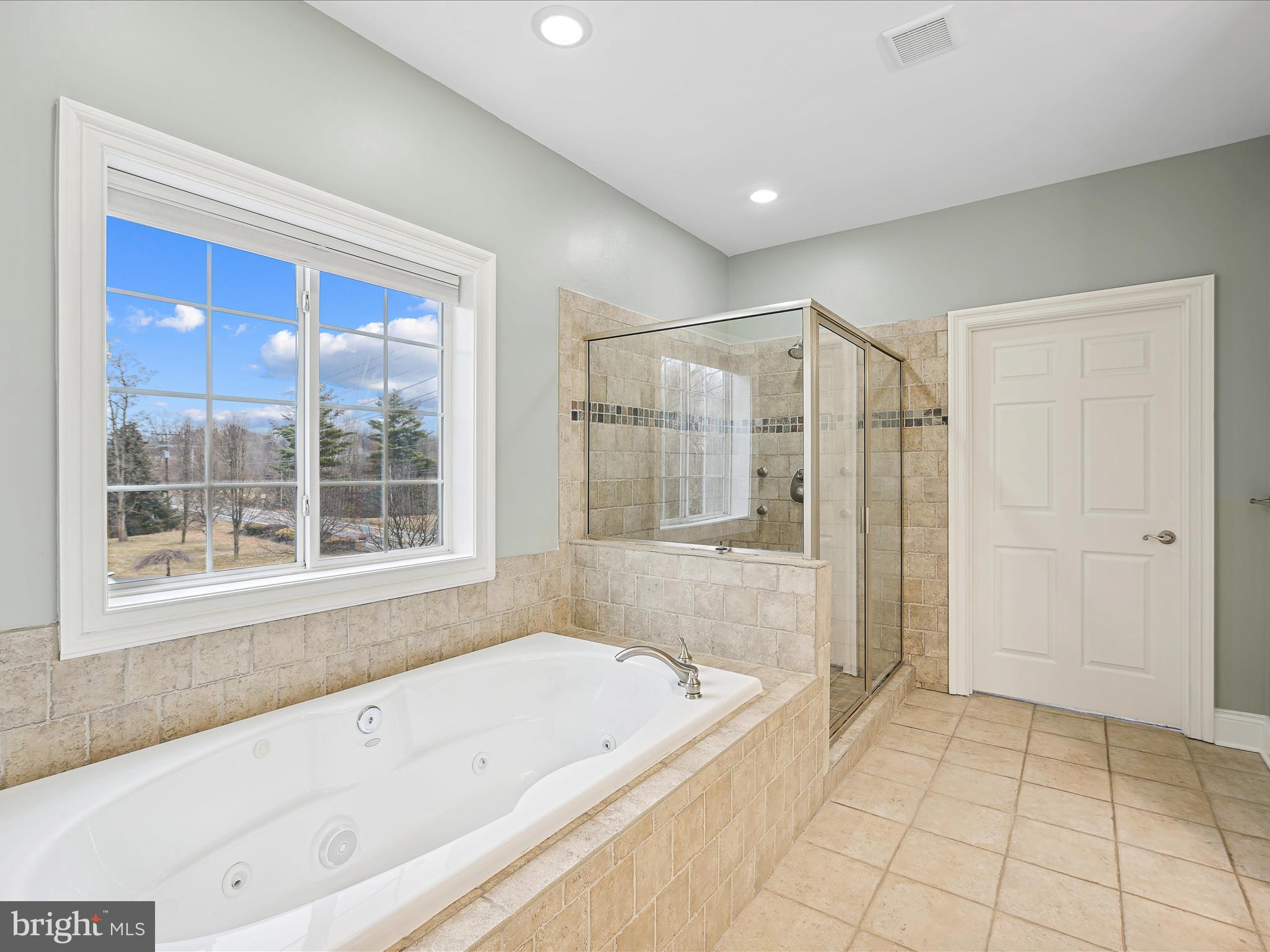 HEATHERFIELD - Residential