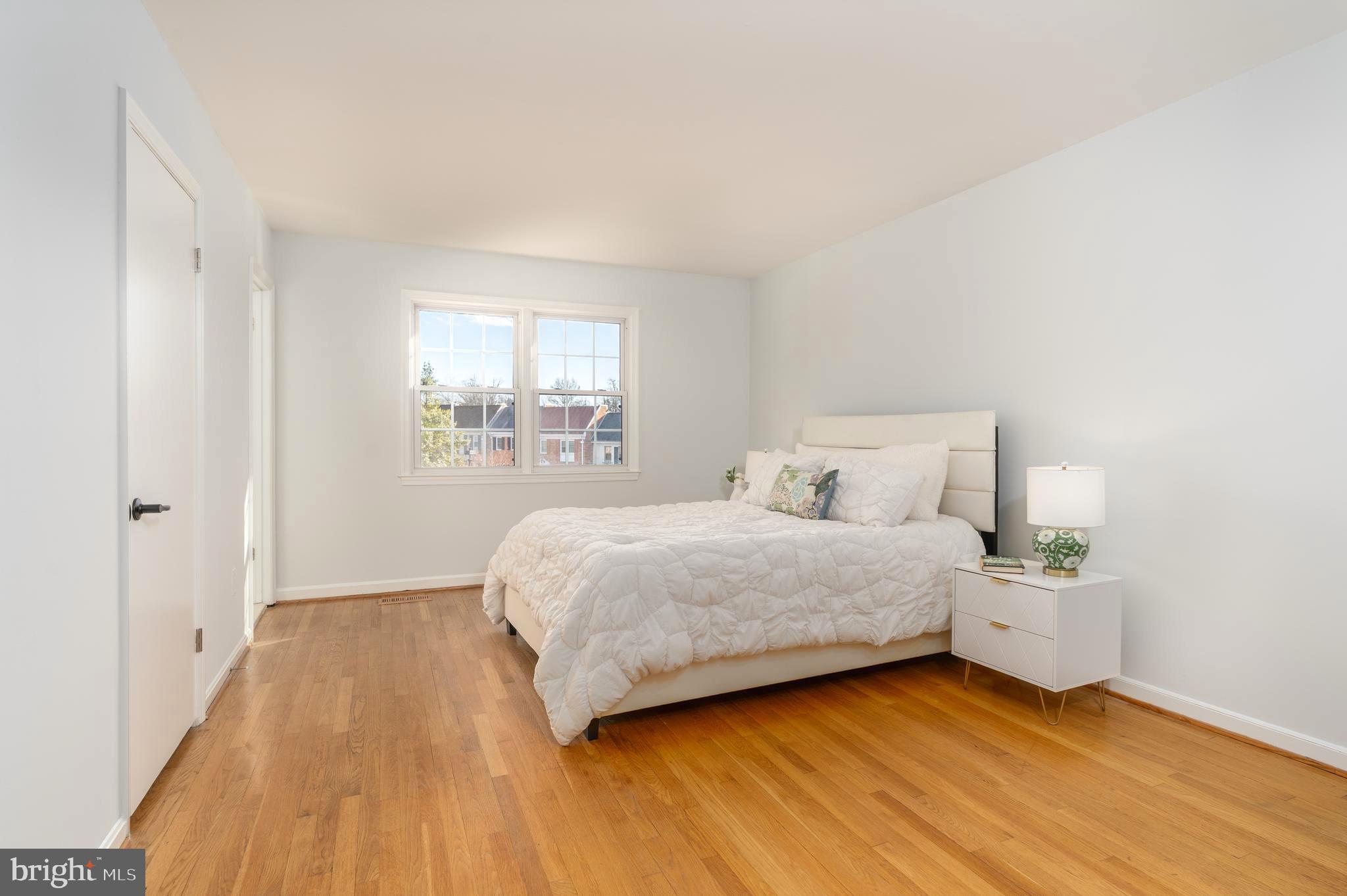 HALLCREST HEIGHTS - Residential