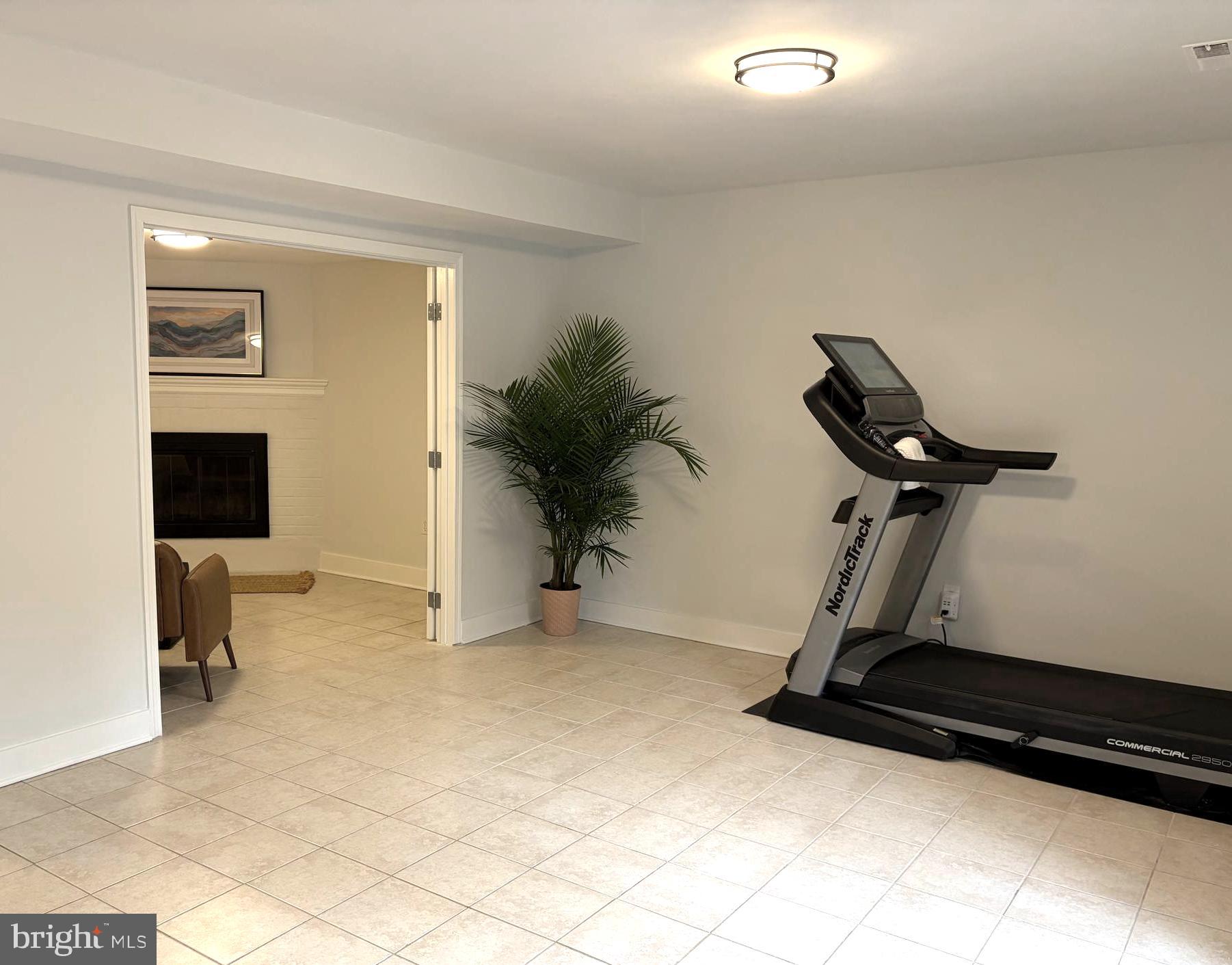 HALLCREST HEIGHTS - Residential