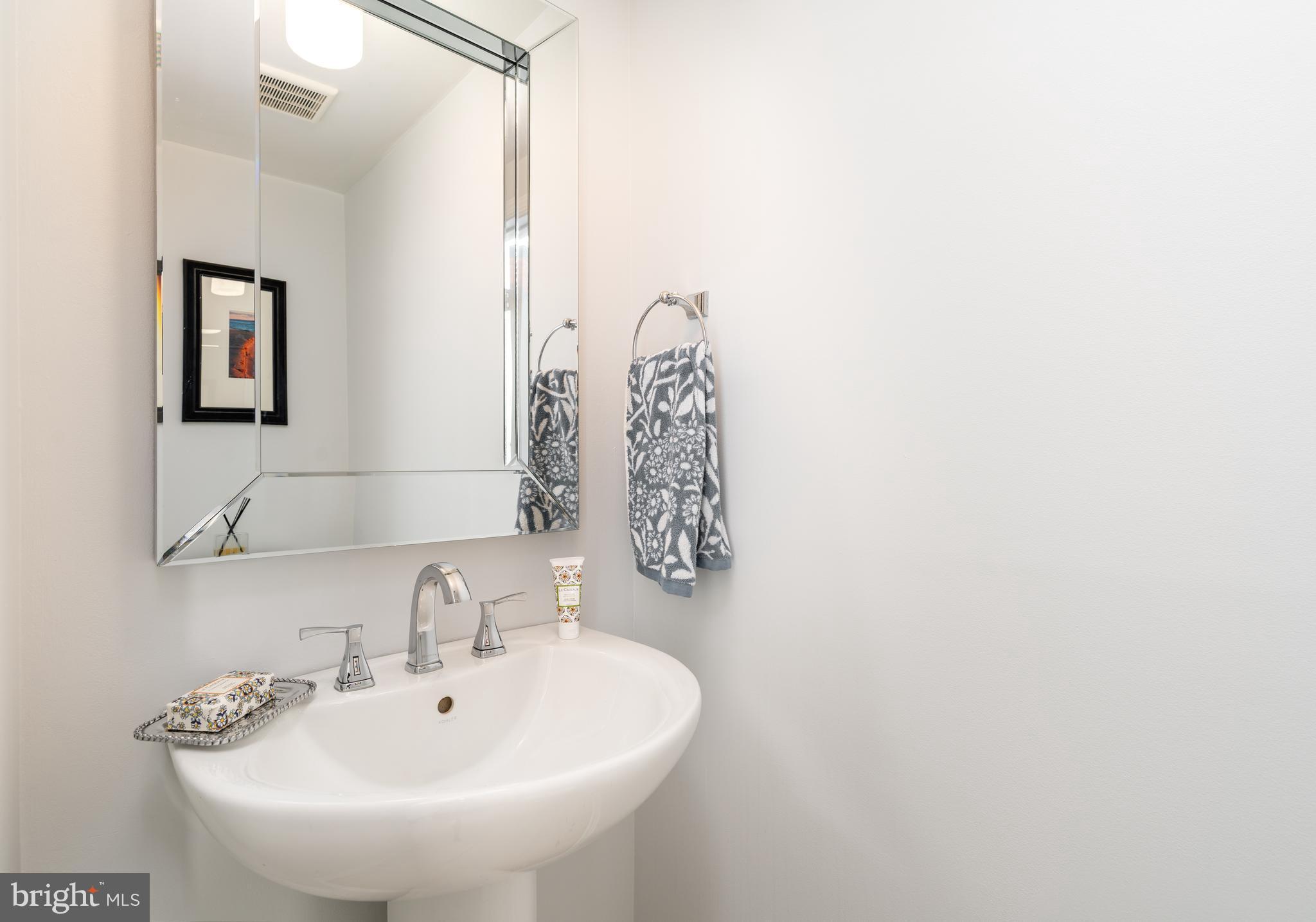 HALLCREST HEIGHTS - Residential