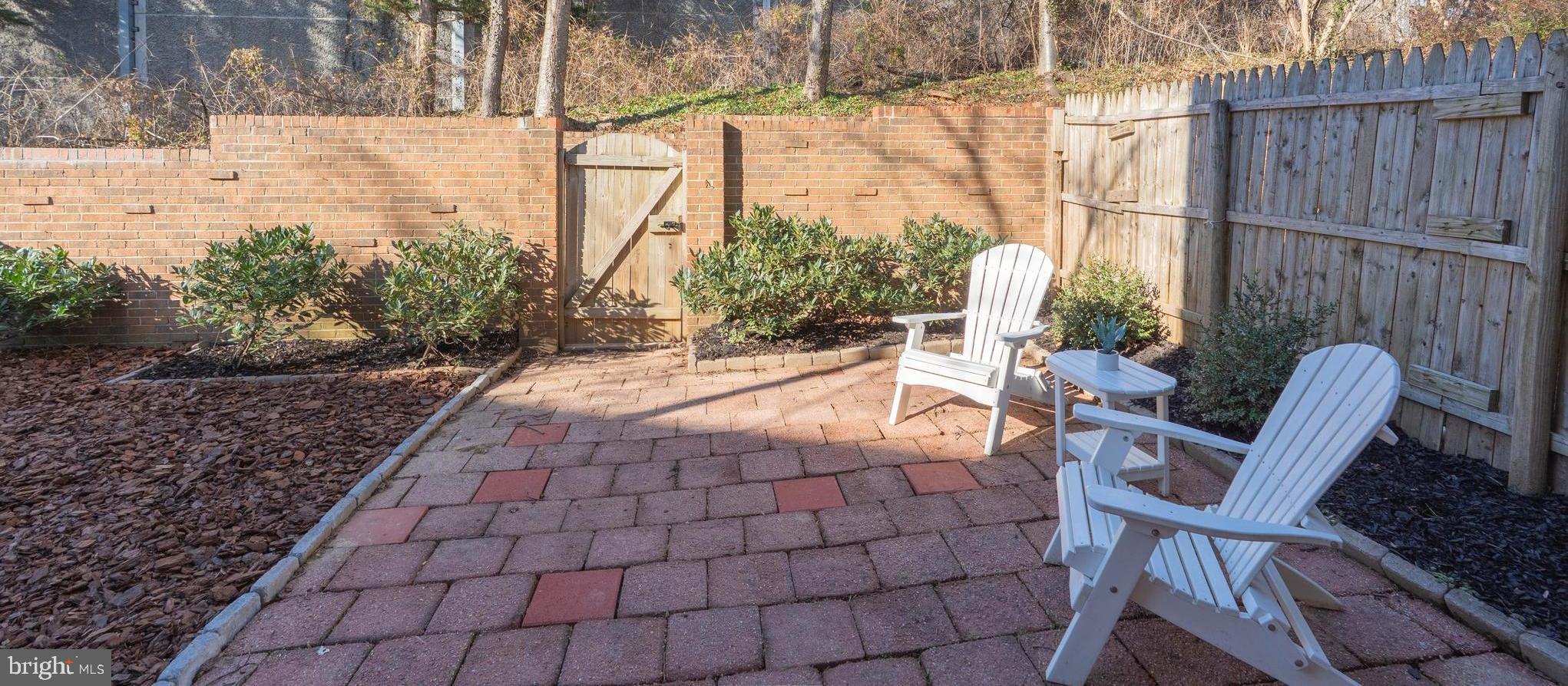 HALLCREST HEIGHTS - Residential