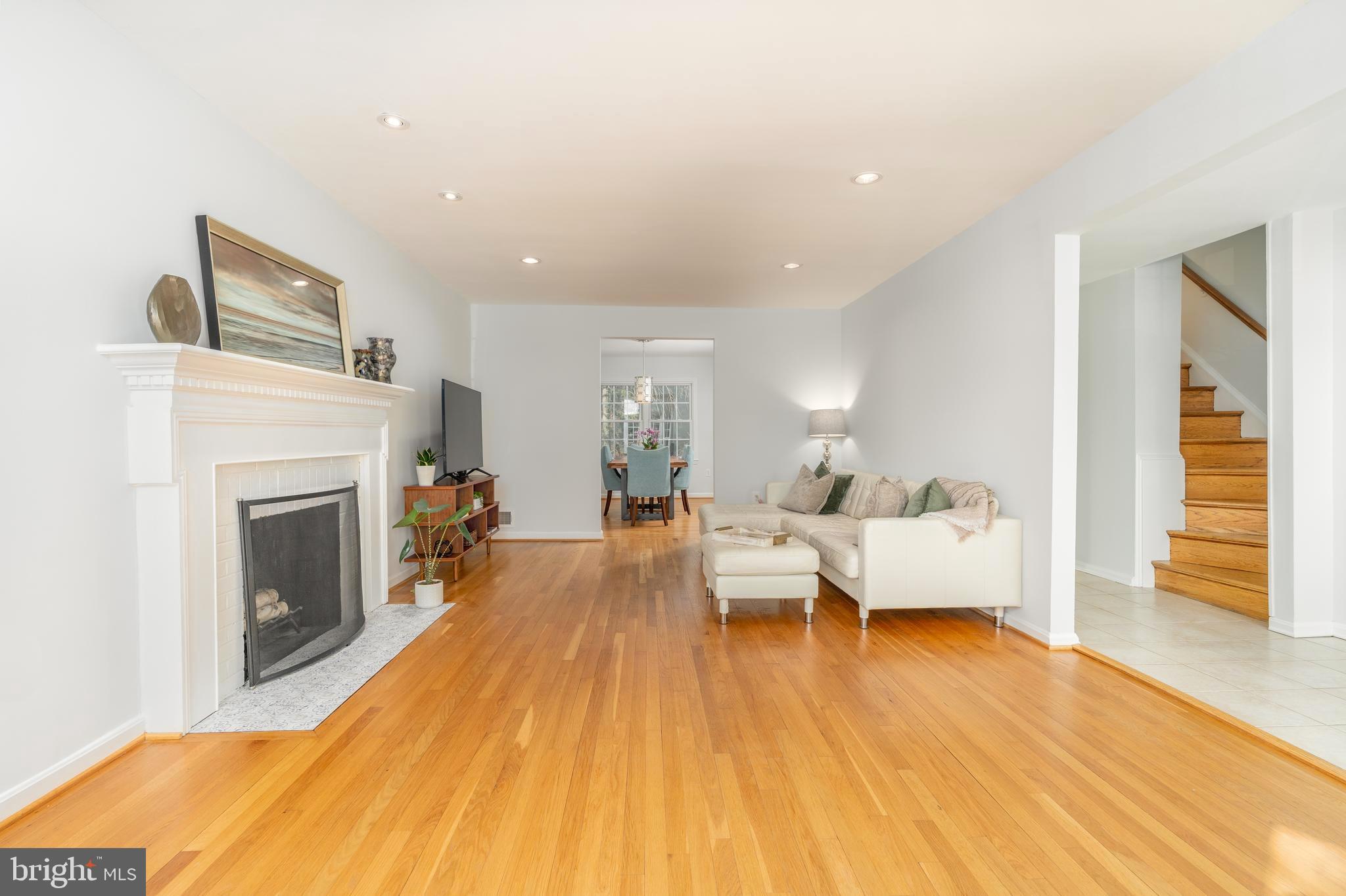 HALLCREST HEIGHTS - Residential