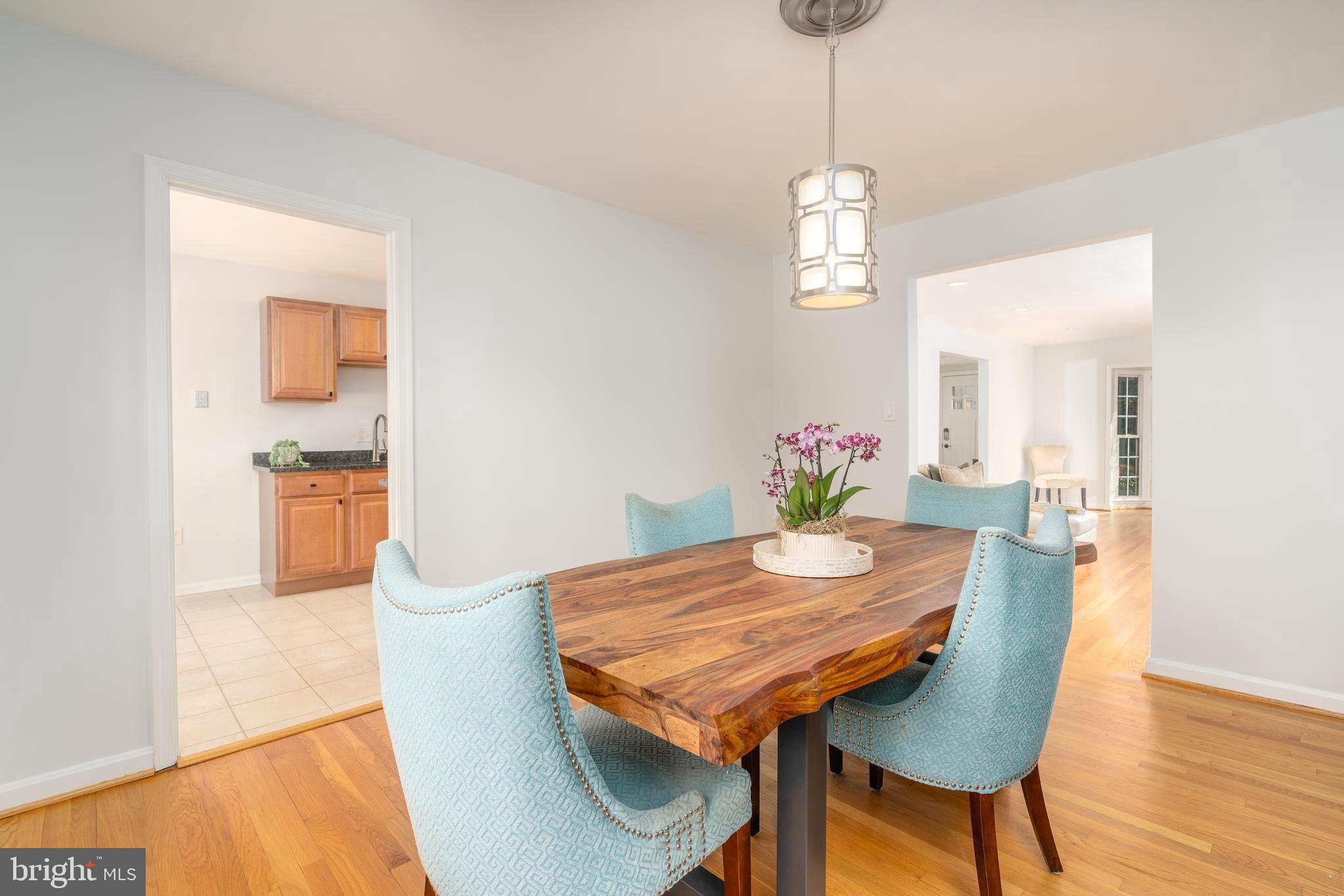 HALLCREST HEIGHTS - Residential