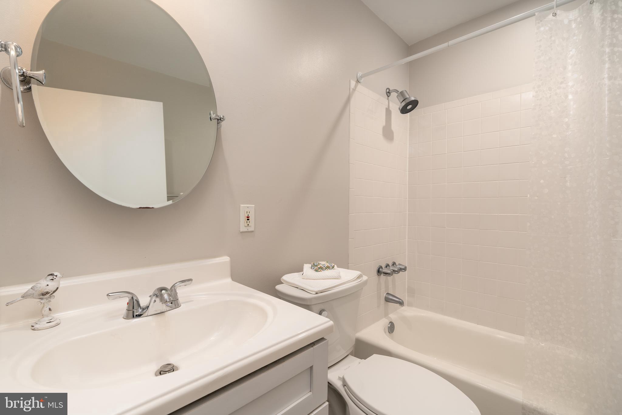 HALLCREST HEIGHTS - Residential