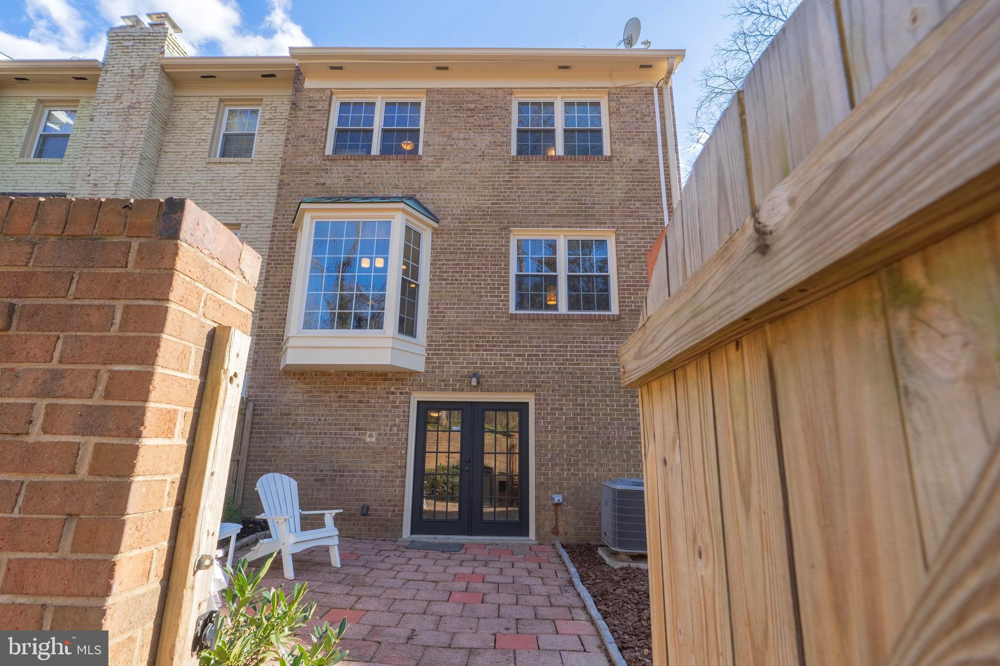 HALLCREST HEIGHTS - Residential