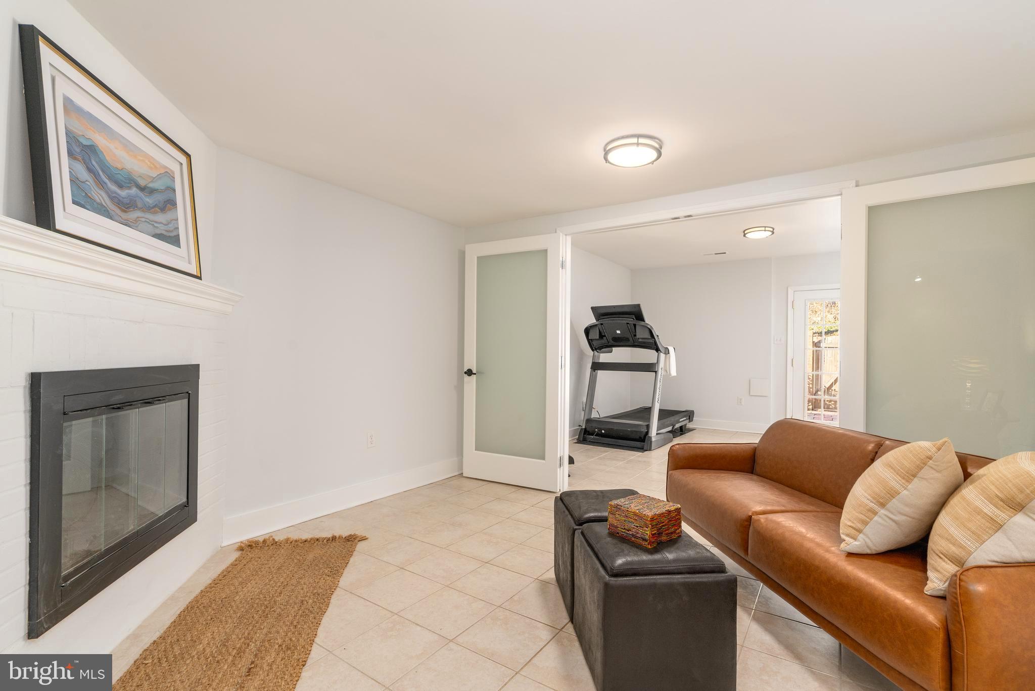 HALLCREST HEIGHTS - Residential