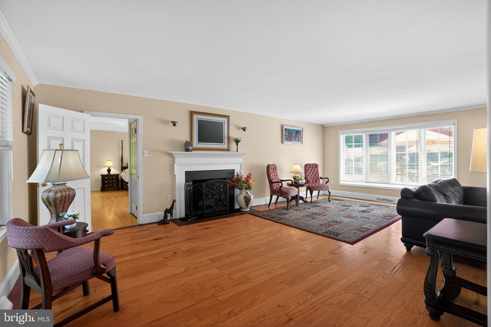 954 SAINT MATTHEWS ROAD