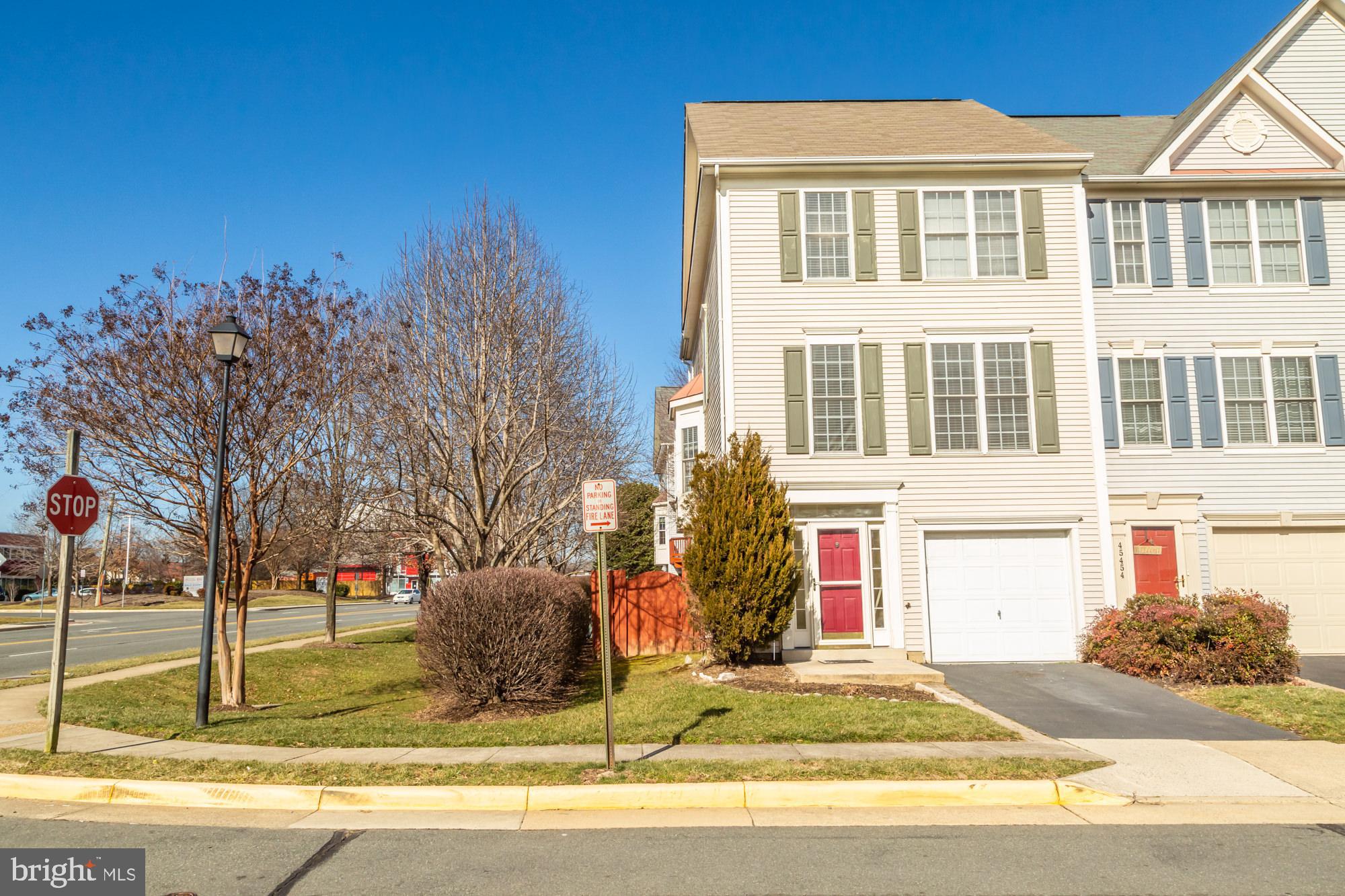 TRAILSIDE - Residential Lease