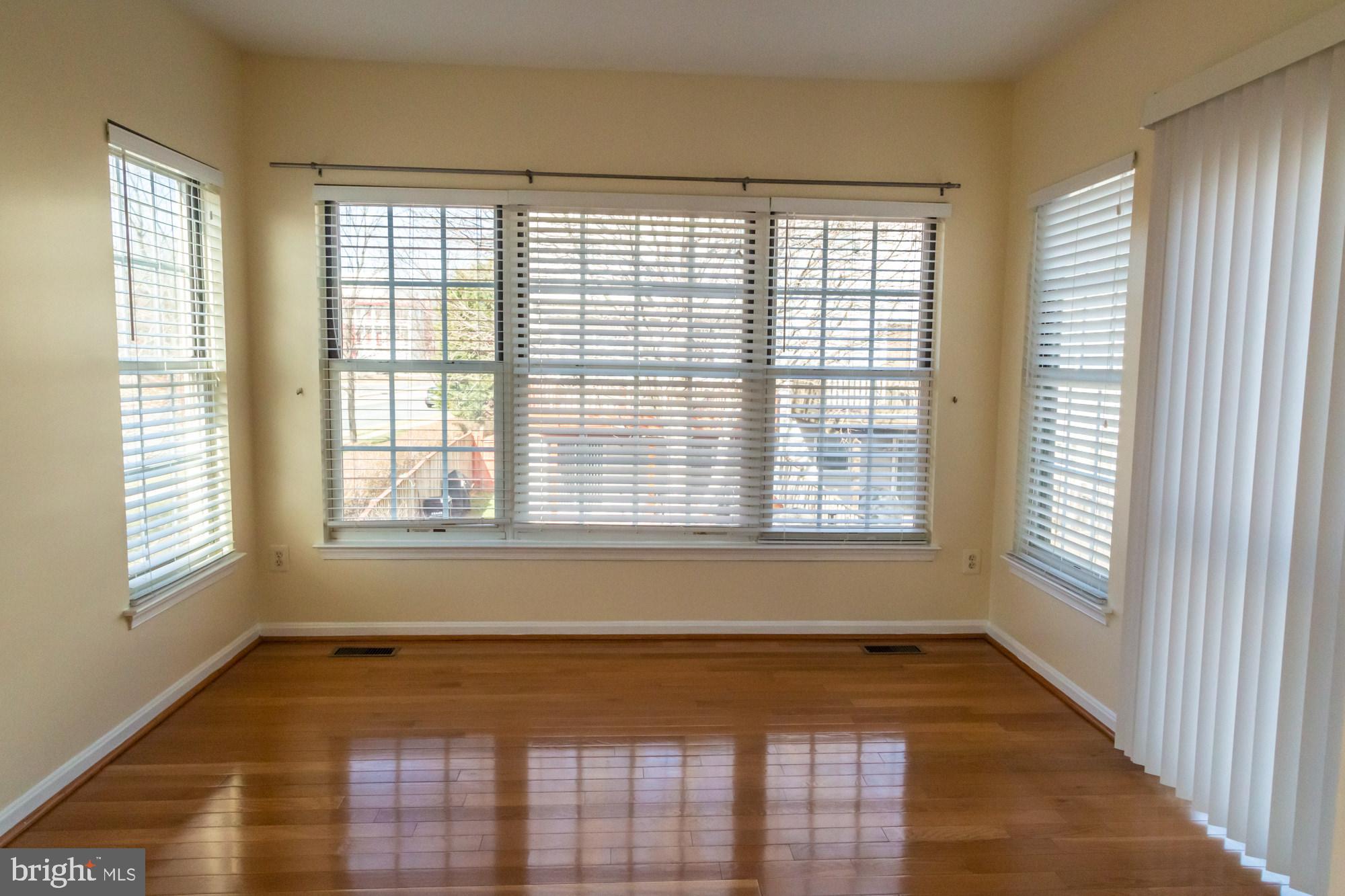 TRAILSIDE - Residential Lease