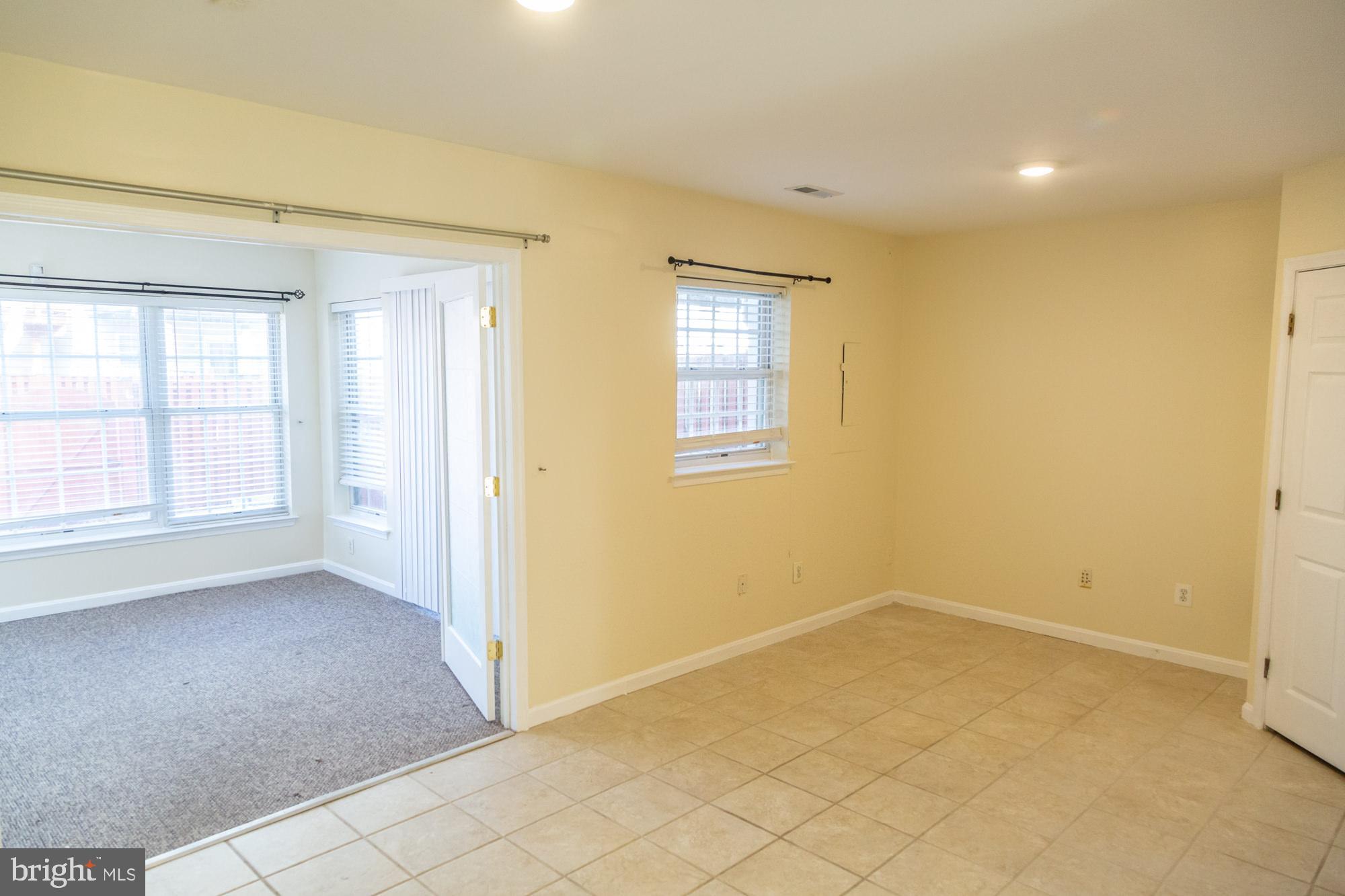 TRAILSIDE - Residential Lease