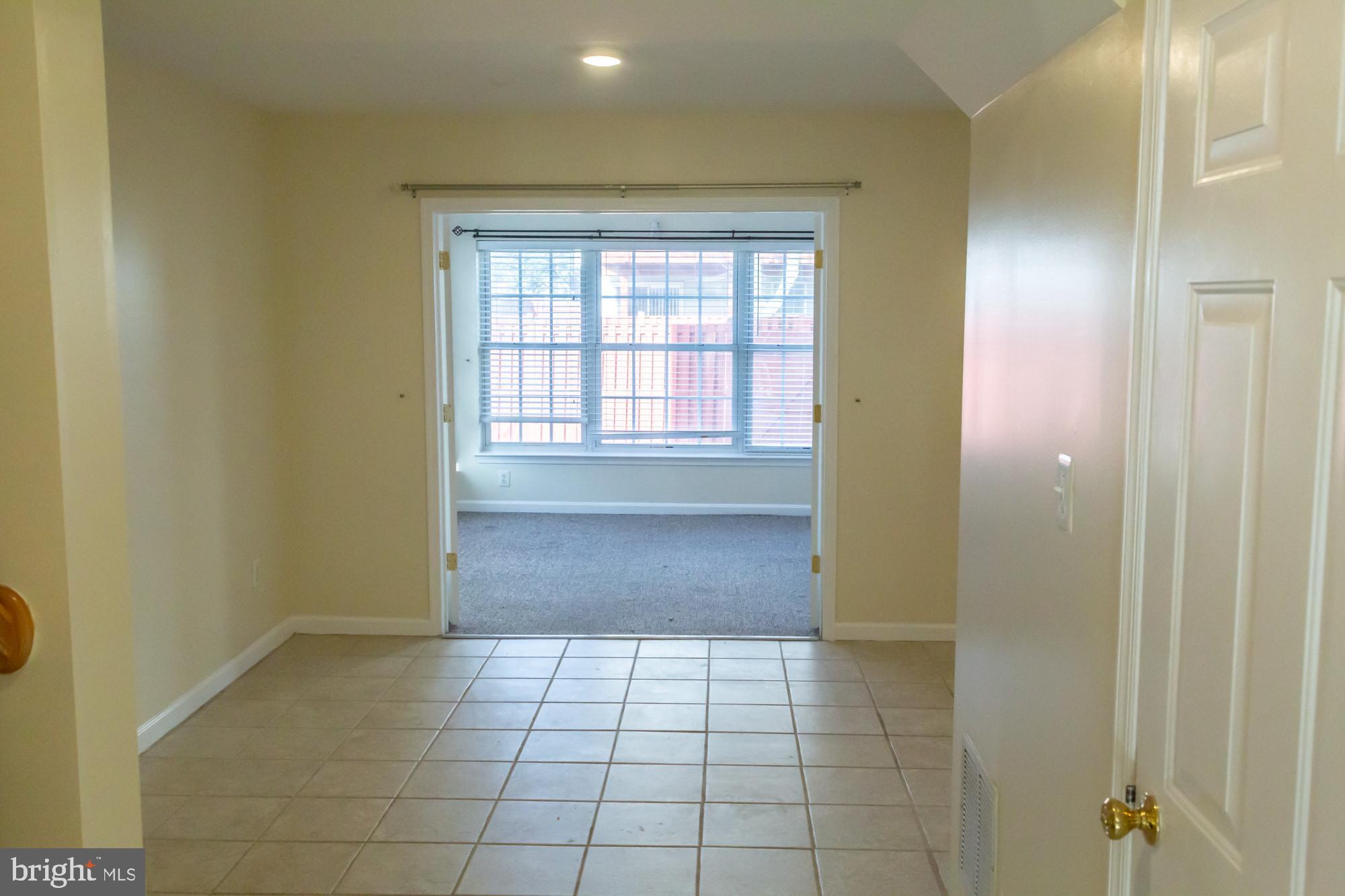 TRAILSIDE - Residential Lease