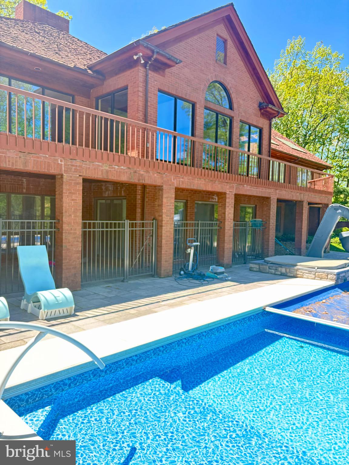 174 SPRINGHOUSE LANE