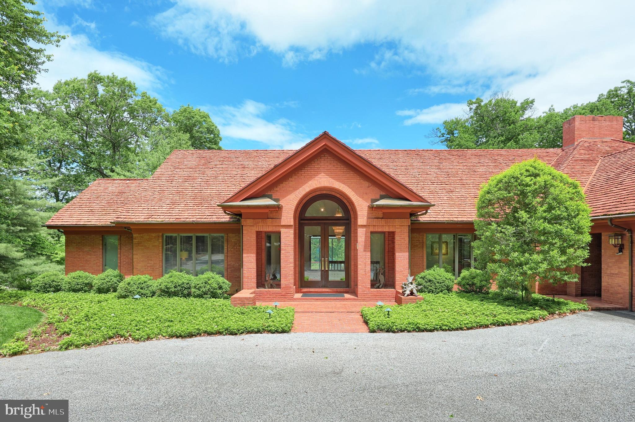 174 SPRINGHOUSE LANE