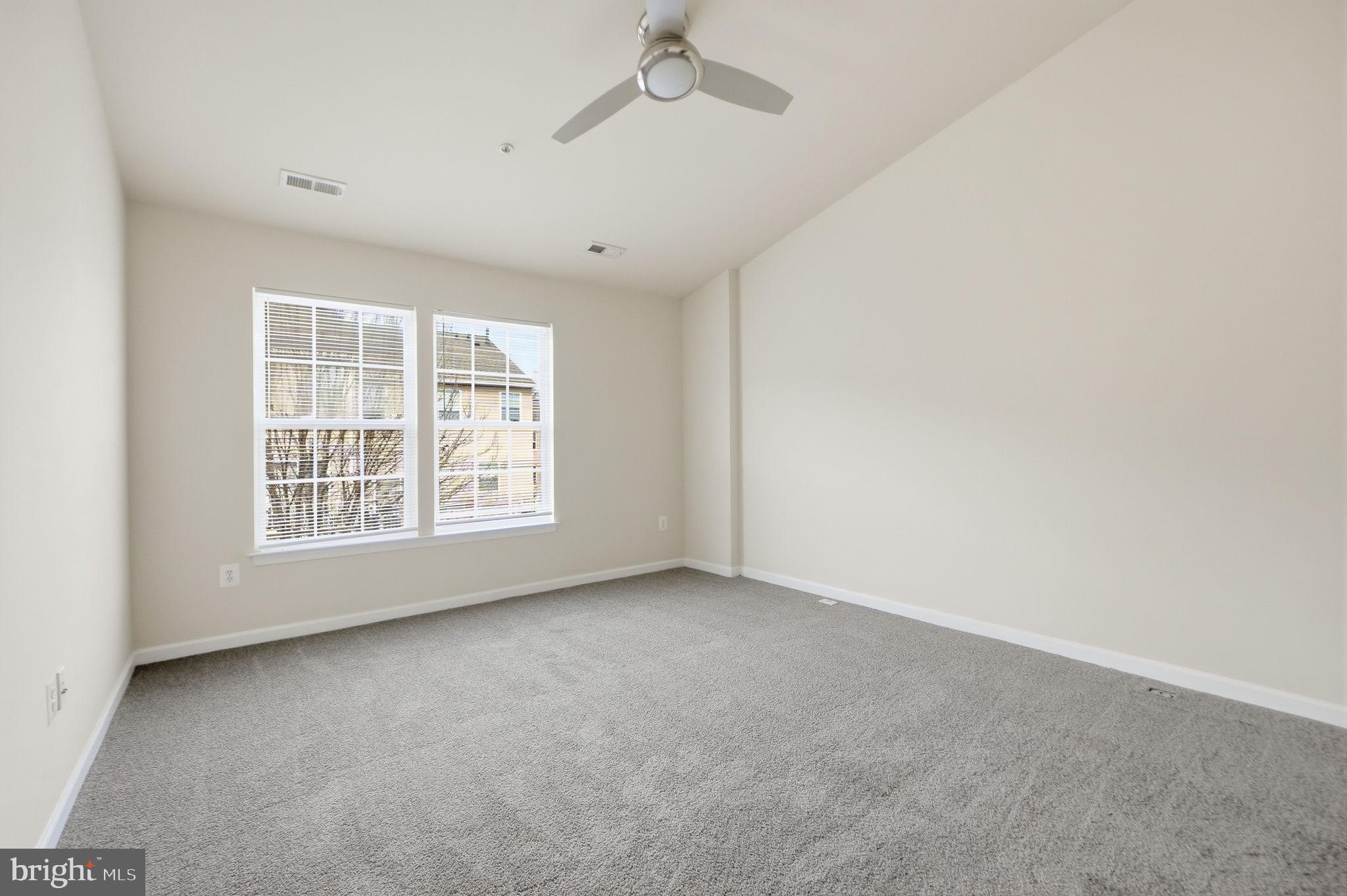 WATERS EDGE - Residential