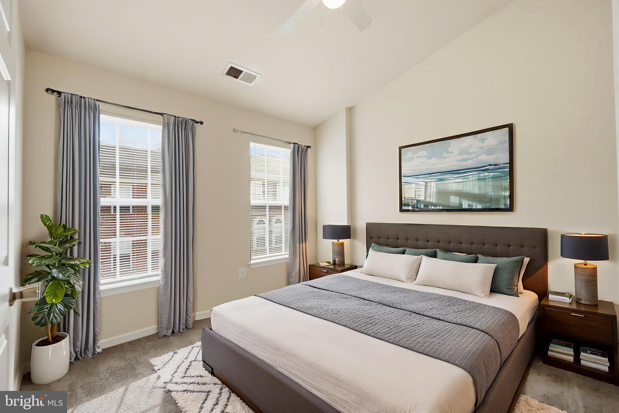 WATERS EDGE - Residential