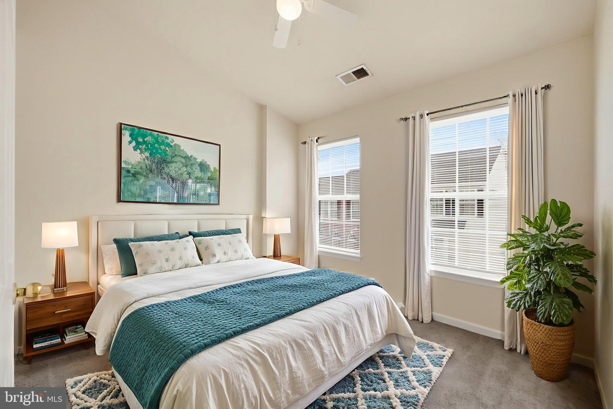 WATERS EDGE - Residential